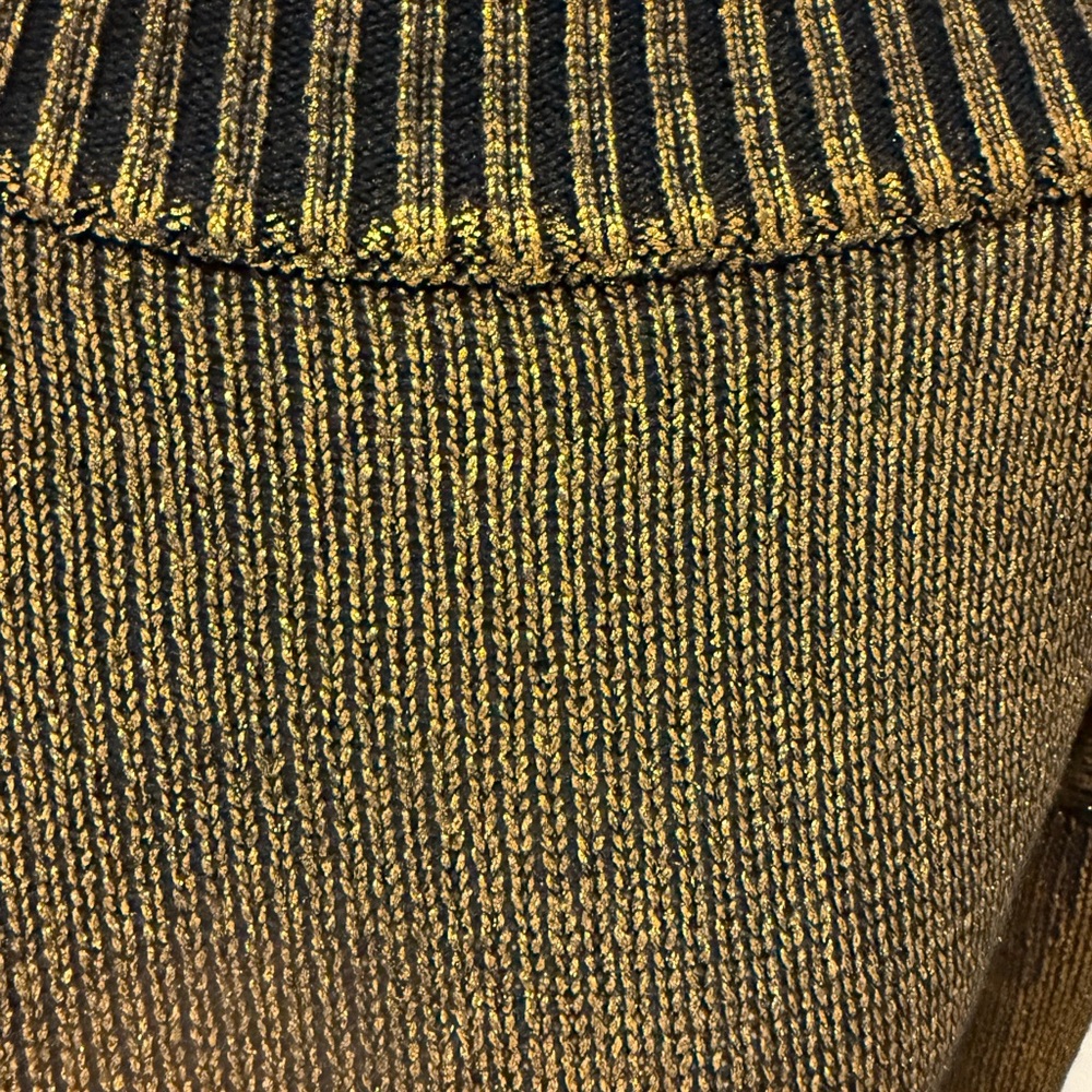 superdown Metallic Off-the-Shoulder Marla Sweater in Copper - Picture 5 of 7